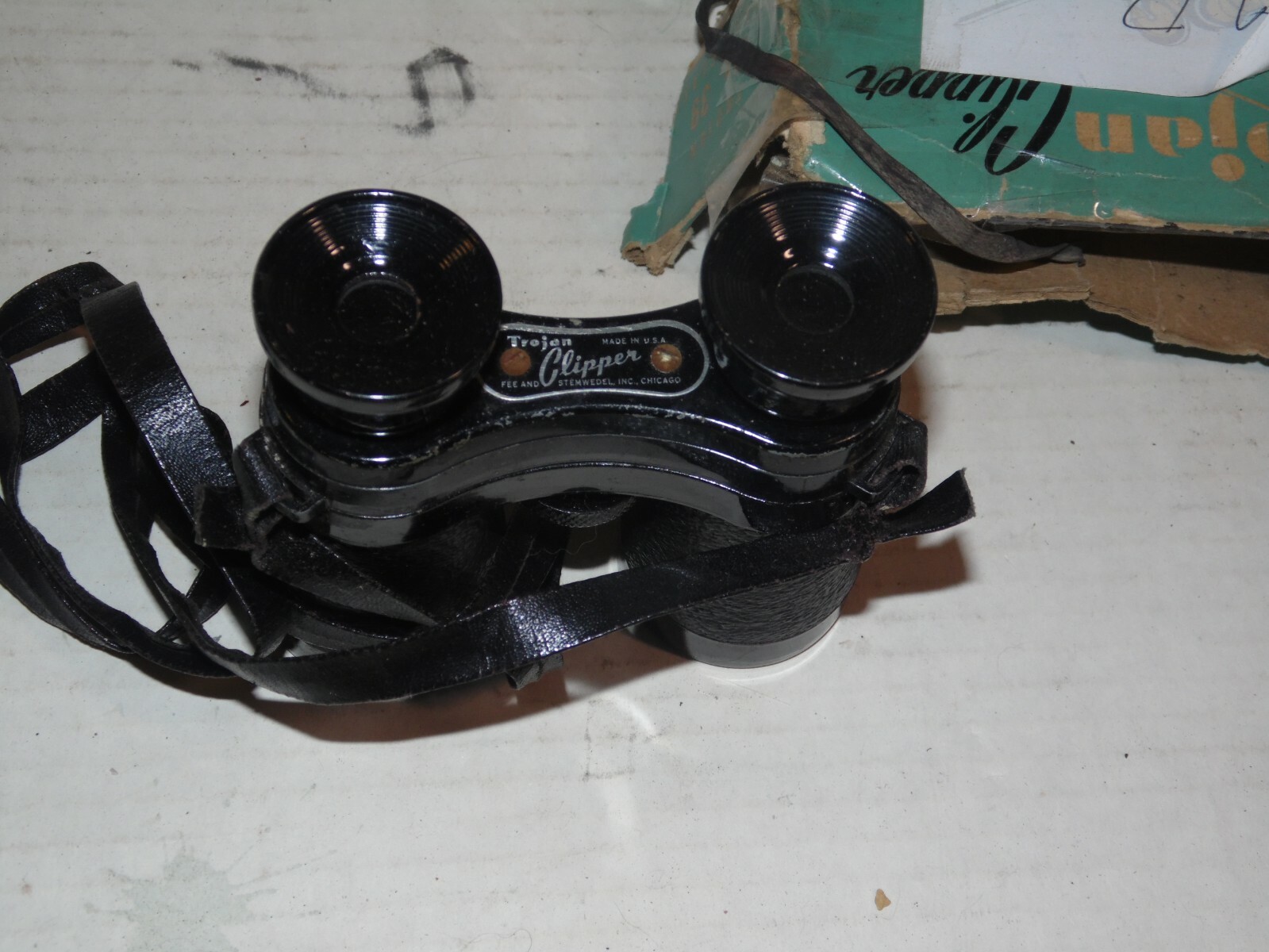 Vintage Trojan #30 Clipper Binoculars w/ Original Box