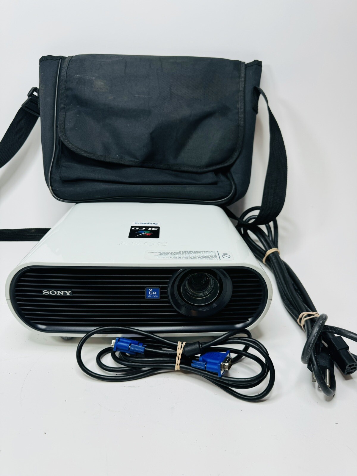 Sony VPL-EX50 XGA Conference Room Projector with carrying case and cables