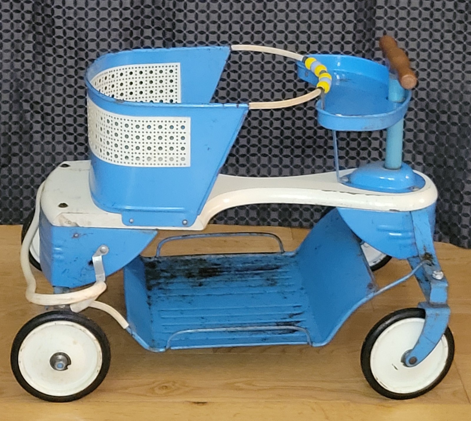 VINTAGE 1950s Taylor Tot Baby Walker And Stroller Blue /White Heavy Duty