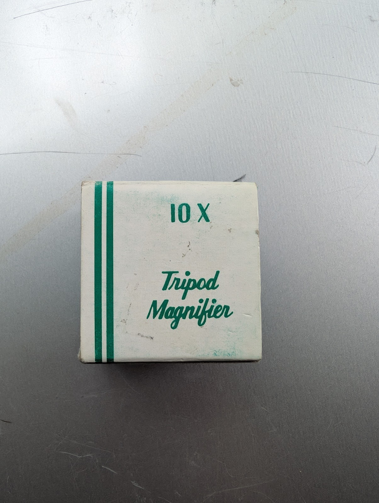 Genuine Bakelite 10X Tripod Magnifier