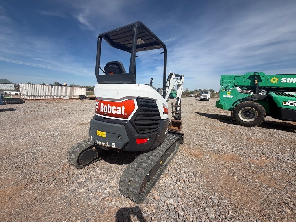 2022 Bobcat E26 Mini Excavator Track Hoe 24 Hp 5700Lbs Hyd Thumb