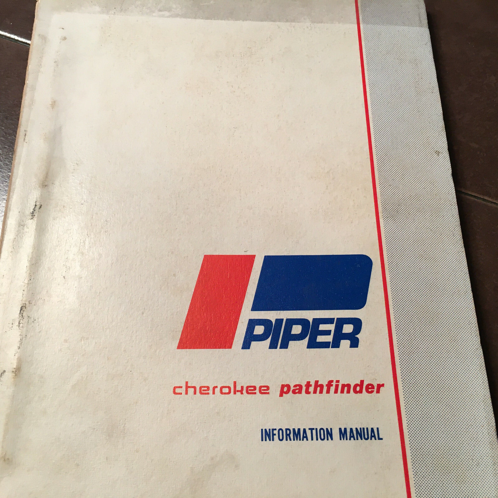 Piper Cherokee Pathfinder,  PA-28-235 Pilot's Information Manual