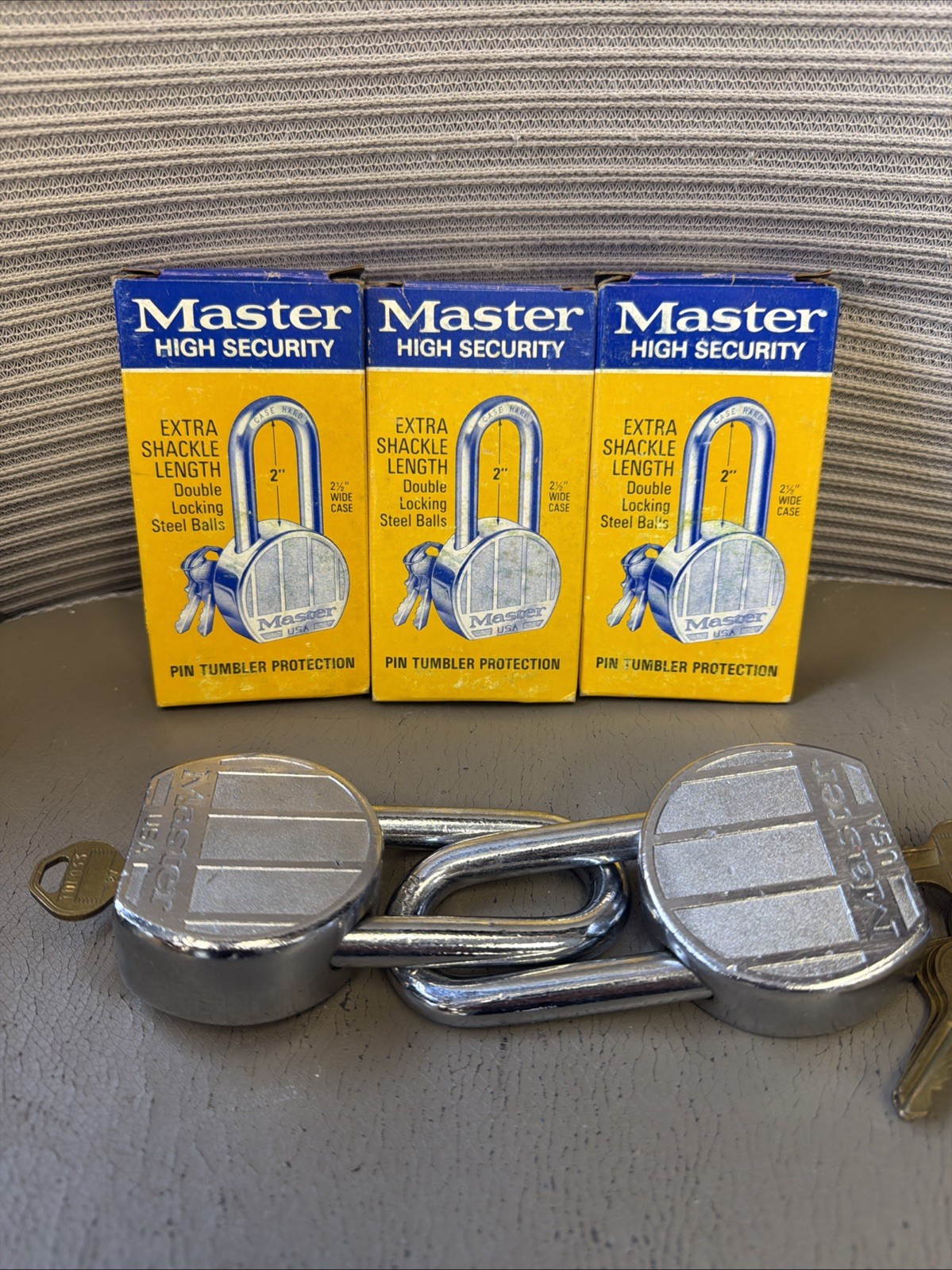 SET OF 5 230LH MASTER LOCK HIGH SECURITY LOCKS + 3 AMERICAN PADLOCK SERIES 600!