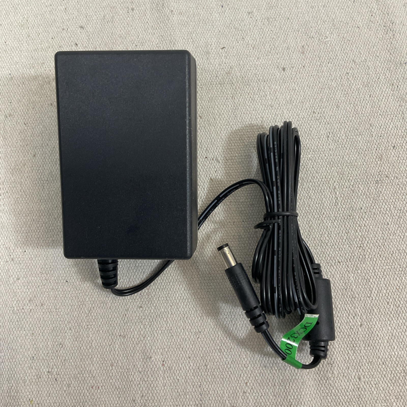NYKO MICROSOFT XBOX 360 Play And Charge Controller USB Charging Cable Plug NEW