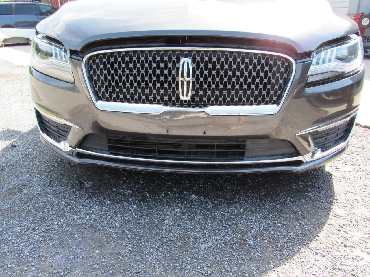 MKZ 2019 Glove Box 1063050