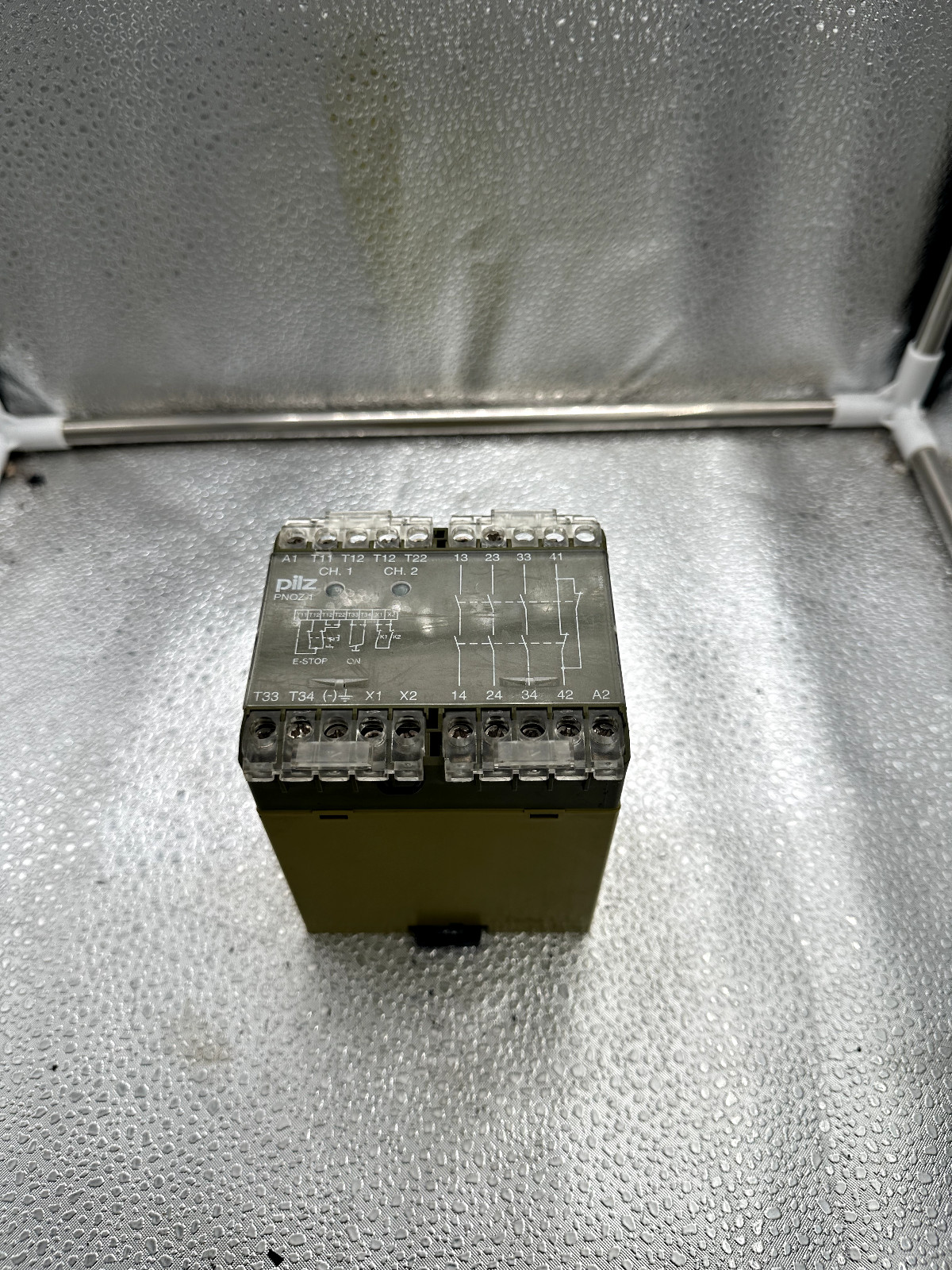 Mushroom 475650 Safety Relay PNOZ 1 / Good Condition