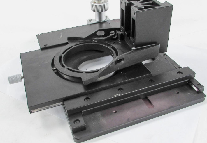 MICROSCOPE EXTRA LARGE STAGE PLATE 141MM DIAM WITH CUSTOM MOUNTING ADAPTOR