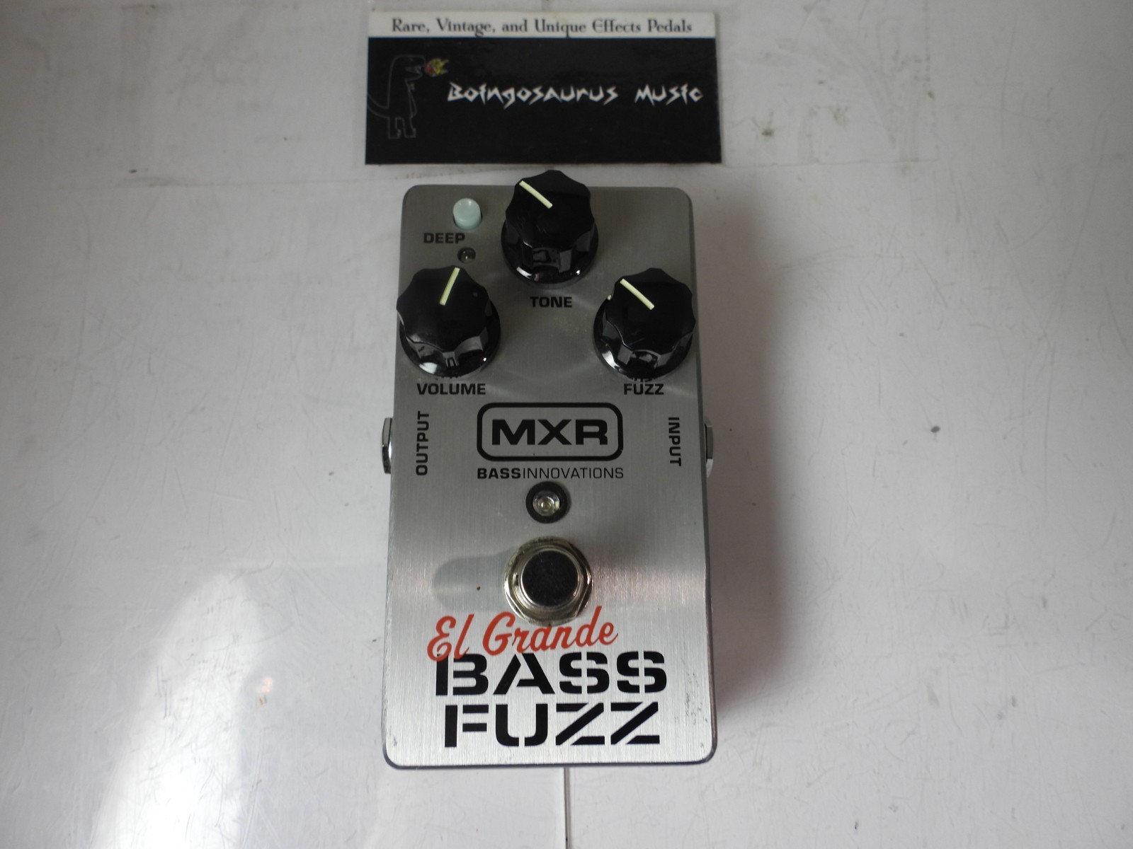MXR M182 El Grande Bass Fuzz Effects Pedal Free USA Shipping