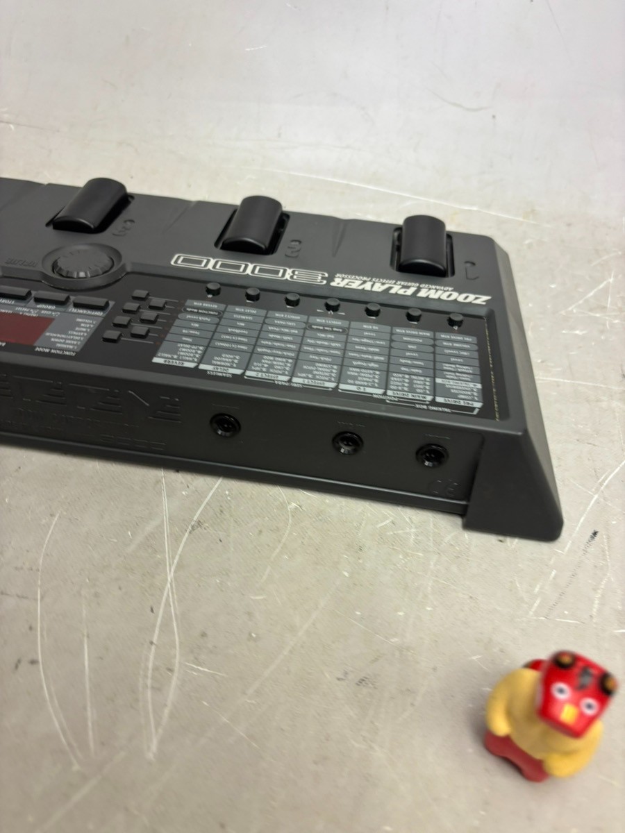 ZOOM PLAYER 3000 Guitar Multi Effects Processor Pedal Vintage from Japan