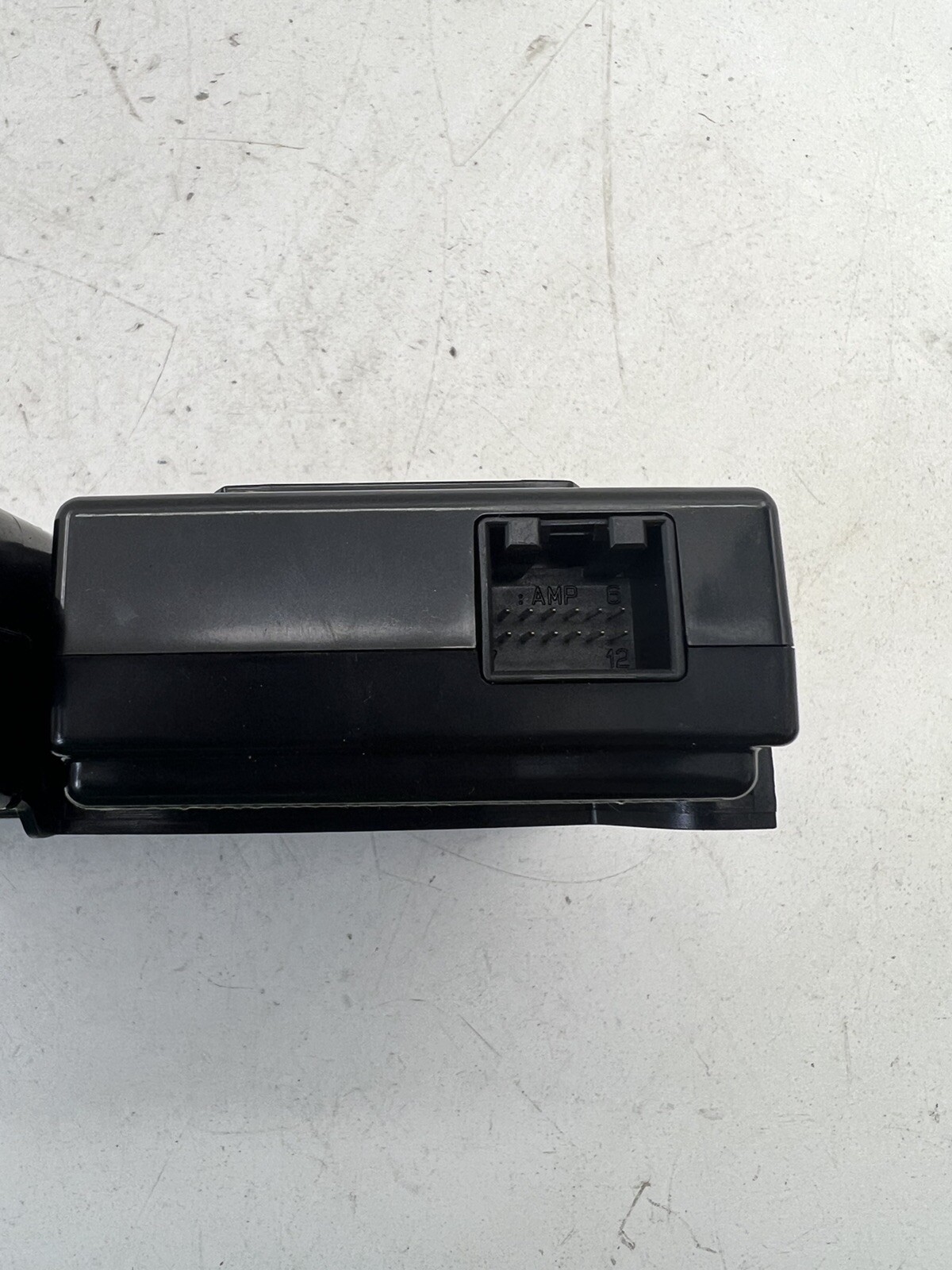 2010-2014 Volkswagen Jetta Sportwagen Input Interface Multimedia Module OEM.
