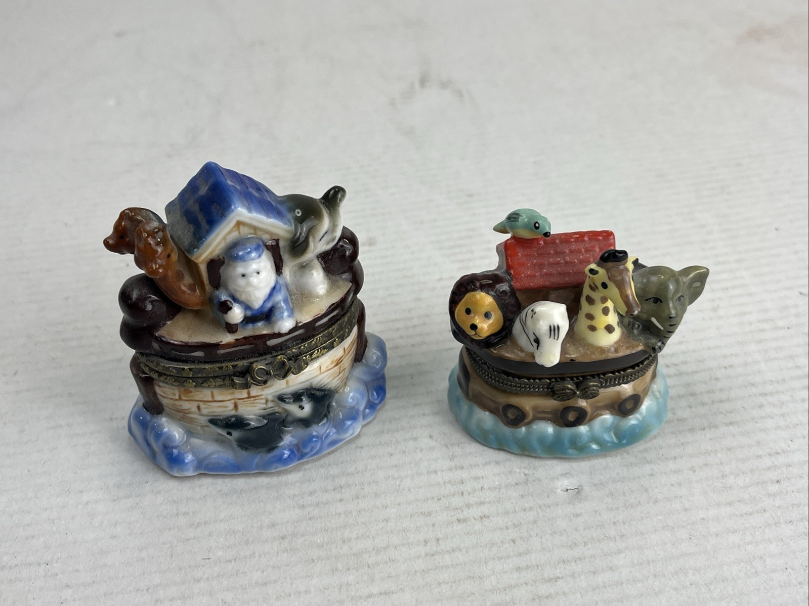 Lot of 2 Miniature Noah’s Ark Trinket Boxes Z D