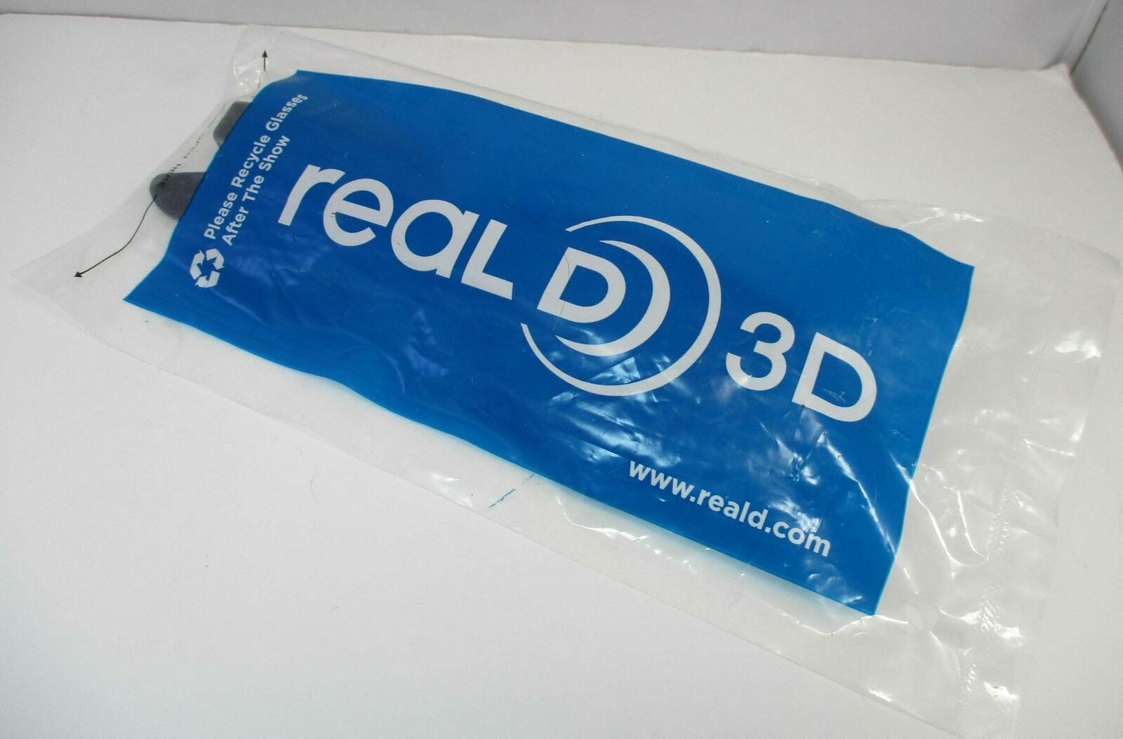 4 Brand NEW Factory Sealed Package of Original Real D 3D Motion Picture Glasses