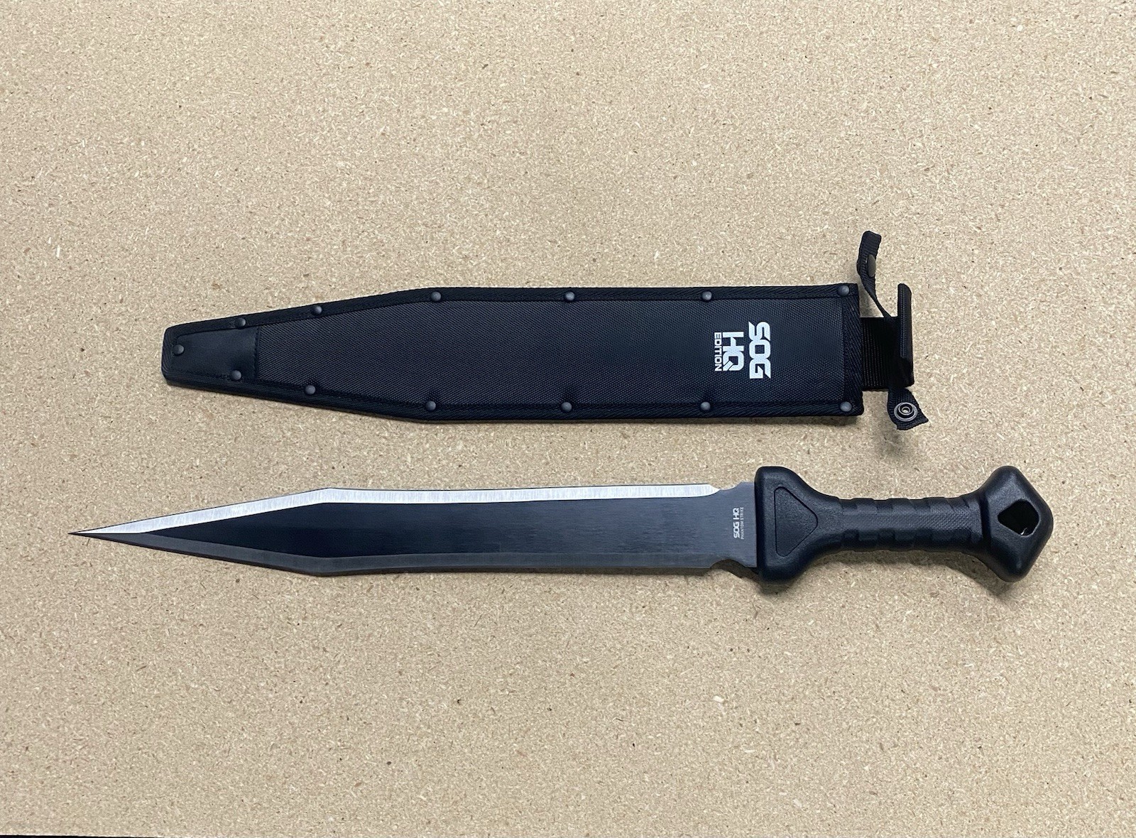 SOG Phantom Strike I Machete