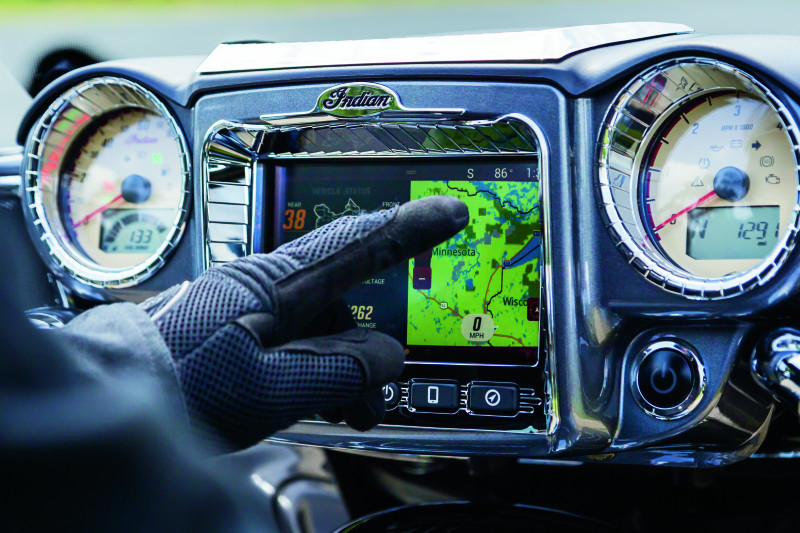 Kuryakyn Stereo For Accent Chrome