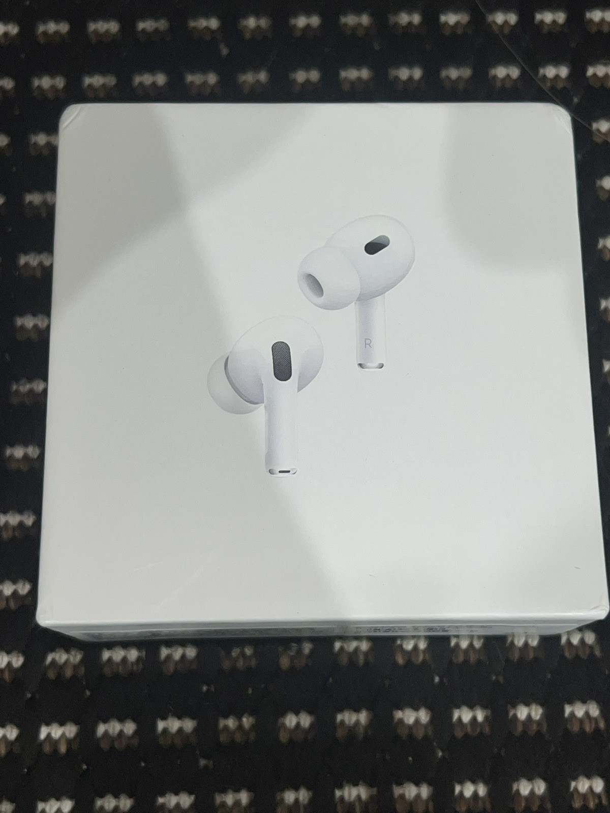 Apple AirPods Pro 2nd Generation with MagSafe Wireless Charging Case (USB‑C)...
