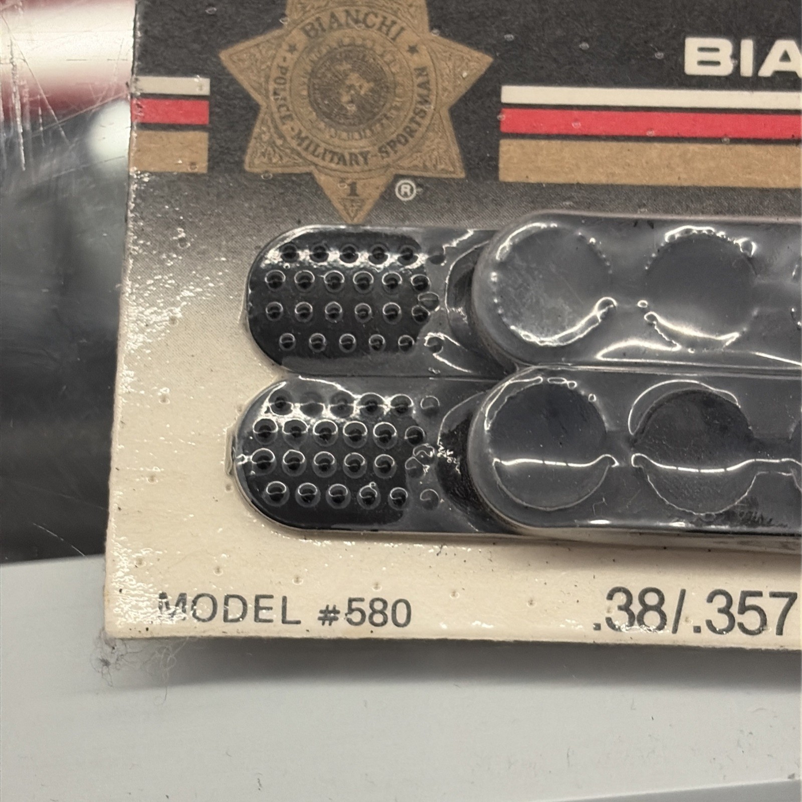 Bianchi Speed Strips Loading Device For .38, .357, 9mm Caliber Rounds Pair 20054