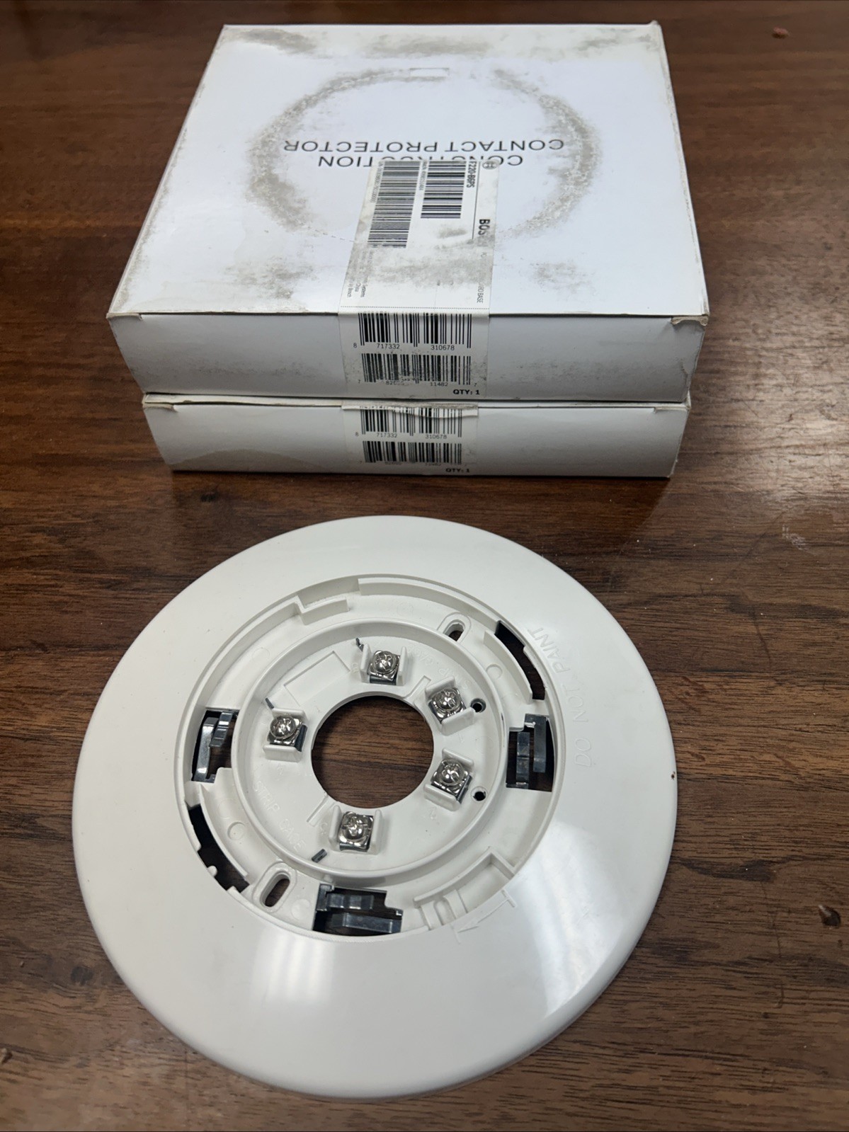 BOSCH D288 2-WIRE SMOKE DETECTOR BASE, Factory Sealed, White Large, C-4