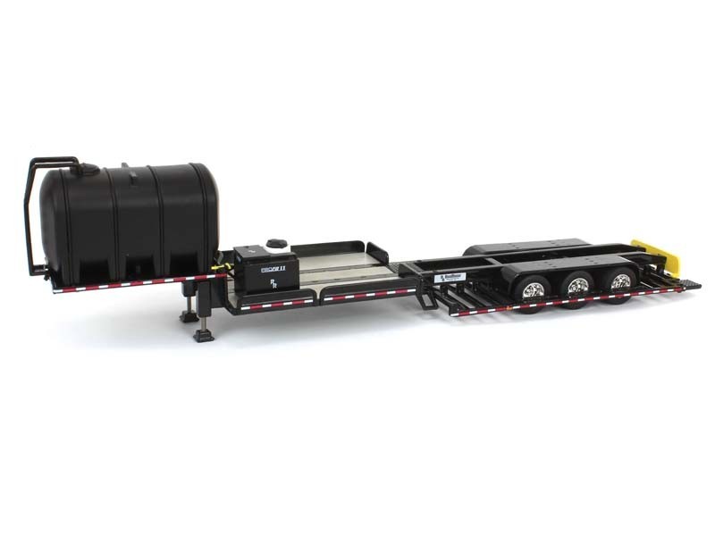 RoadRuner Manufacturing Model 4000 Sprayer 1:64 Model - Diecast Masters 71127