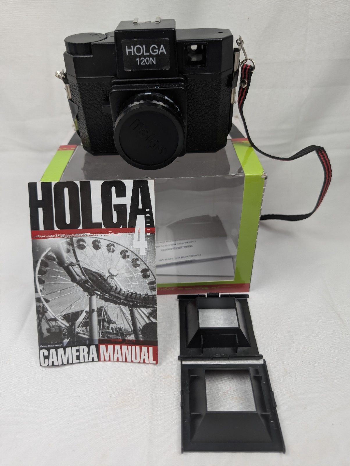 Holga 120N Medium Format 120 Film Toy Camera Black Box Manual Masks Strap