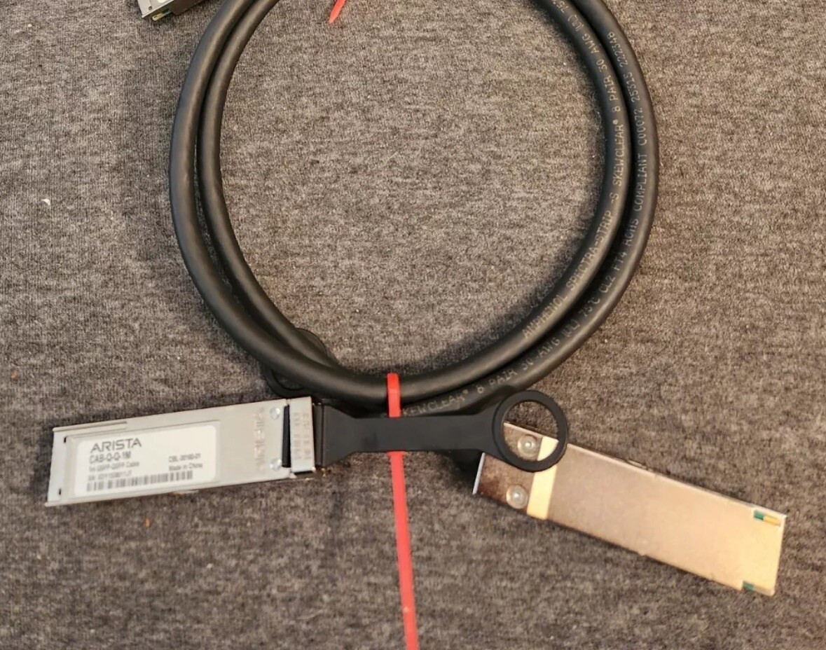 ARISTA CAB-Q-Q-1M 1m 40G QSFP+ Passive Direct Attach Copper Cable