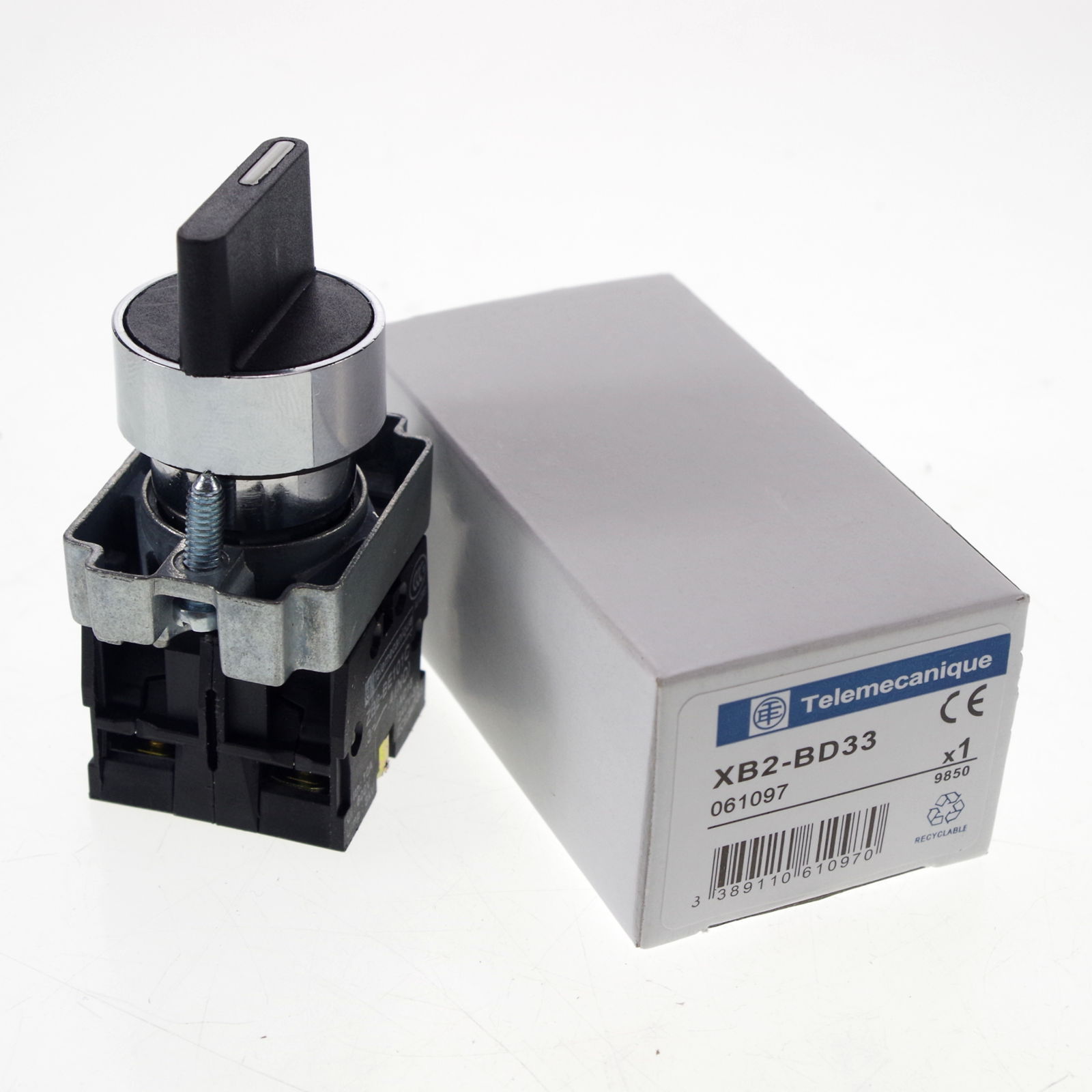 3 Position 2 Normal Open Maintained Select Selector Switch XB2BD33C x 4