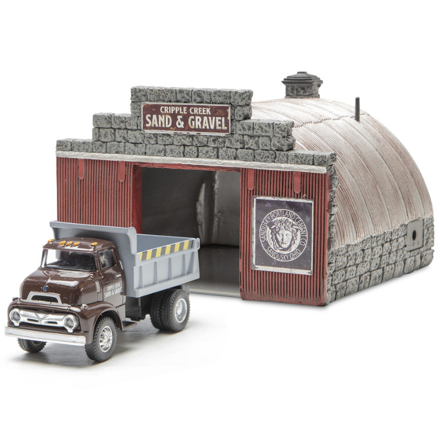 Cripple Creek Sand & Gravel Building with 1956 Dump Truck O Gauge O Scale NEW