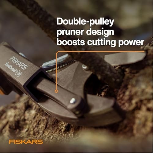 Fiskars XtendControl Rotating Tree Pruner Head with Automatic Cord Reel with