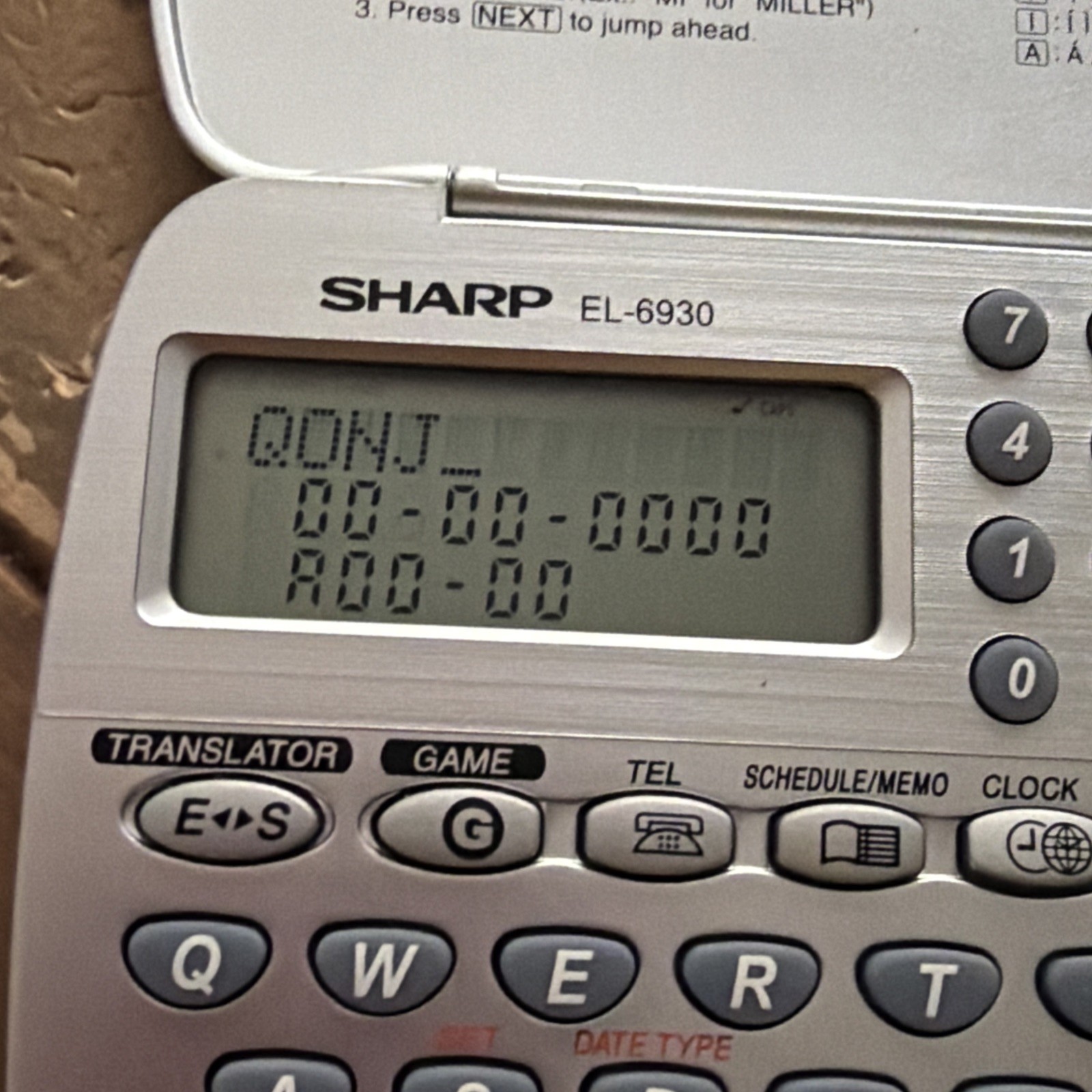 Sharp Memo Master EL-6930 Electronic Organizer Phone Book PDA Translator