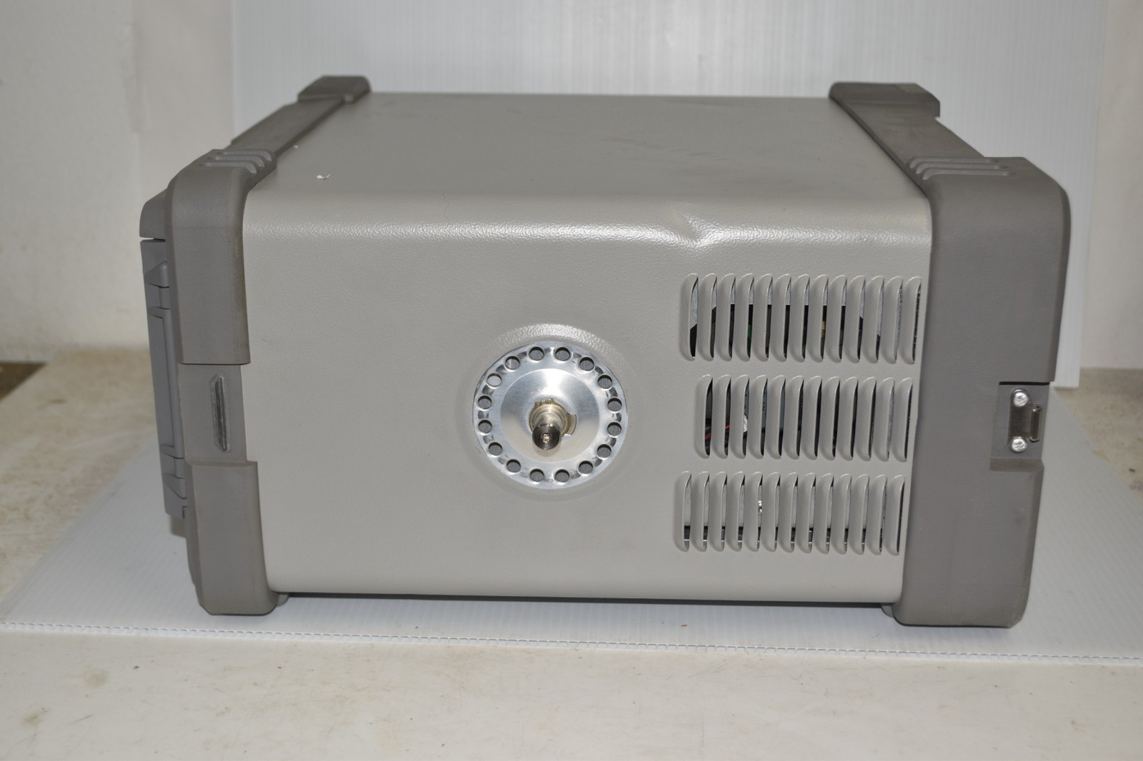 Agilent E4411B Spectrum Analyzer, 9kHz-1.5GHz (DGB71)