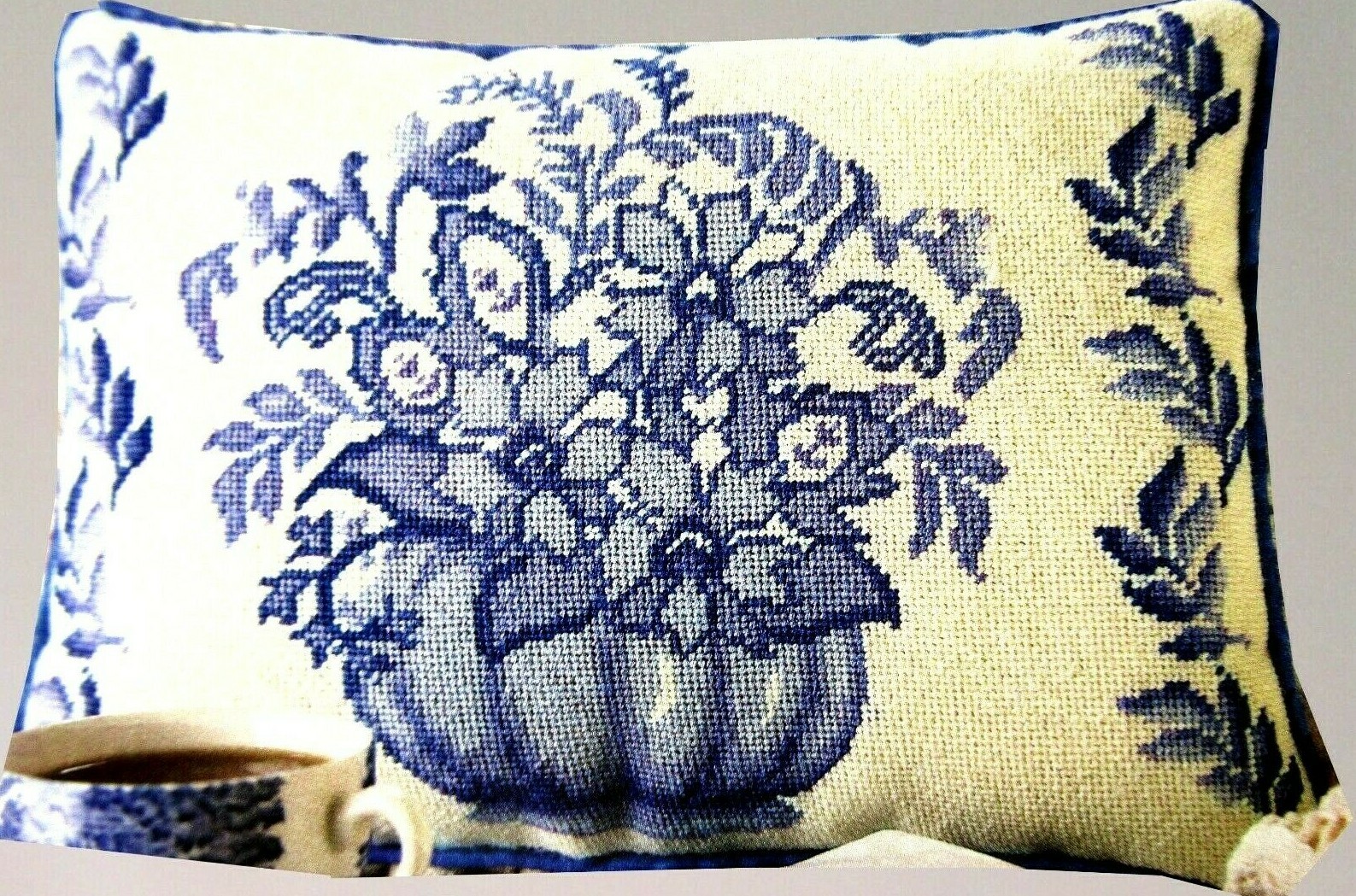 Stitcher Smpler Blue White Floral Pillow Design NEEDLEPOINT/CROSS STITCH PATTERN