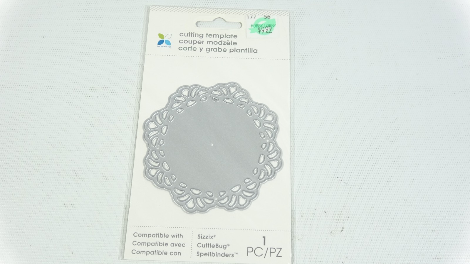 Momenta Metal Cutting Die Template Decorative Doily 27869 R8