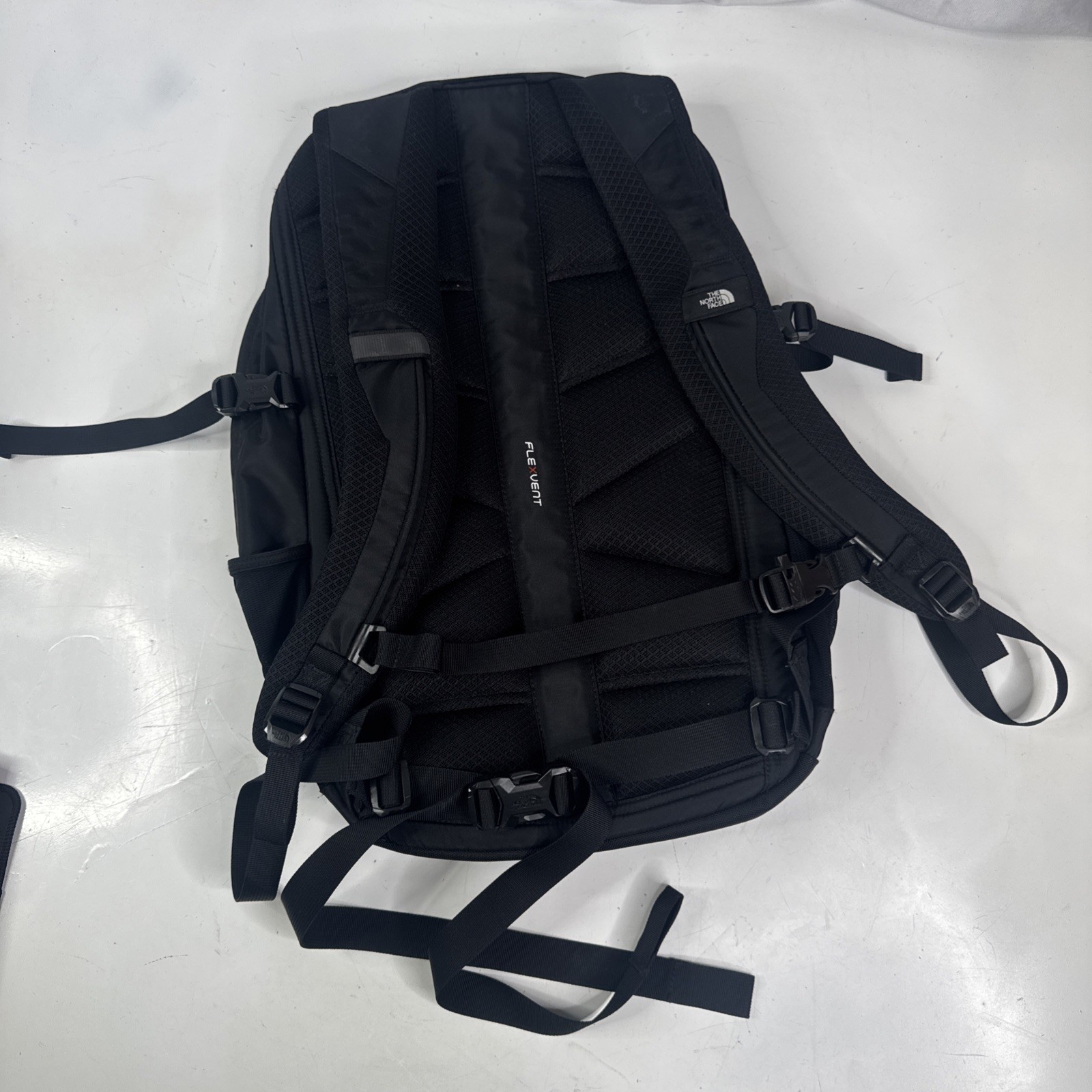 The North Face Iron Peak 28L Backpack - Excellent Condition