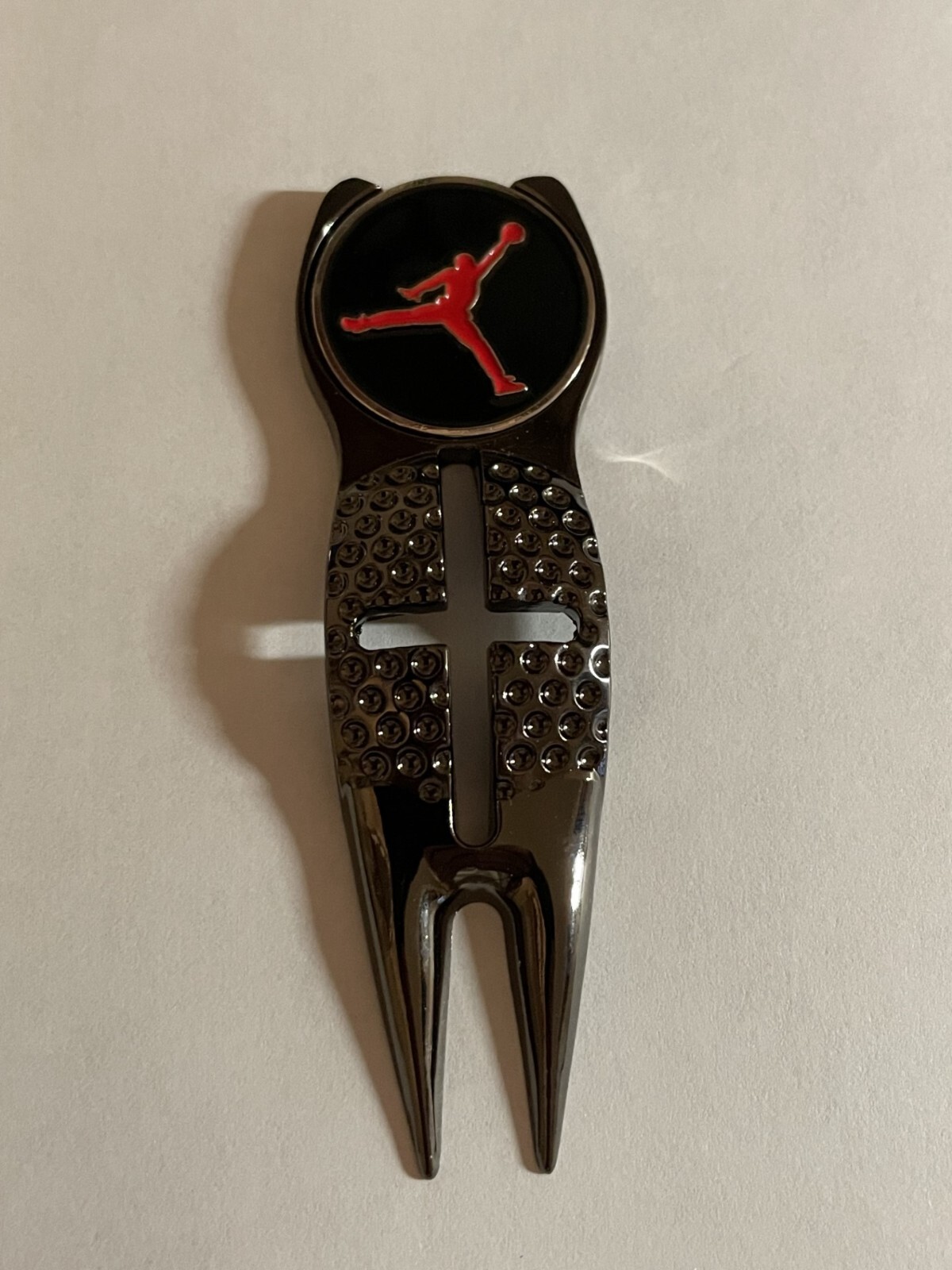 Air Jordan Jumpman Michael Jordan MJ Nike Crosshairs Divot Tool & 1" Golf Marker
