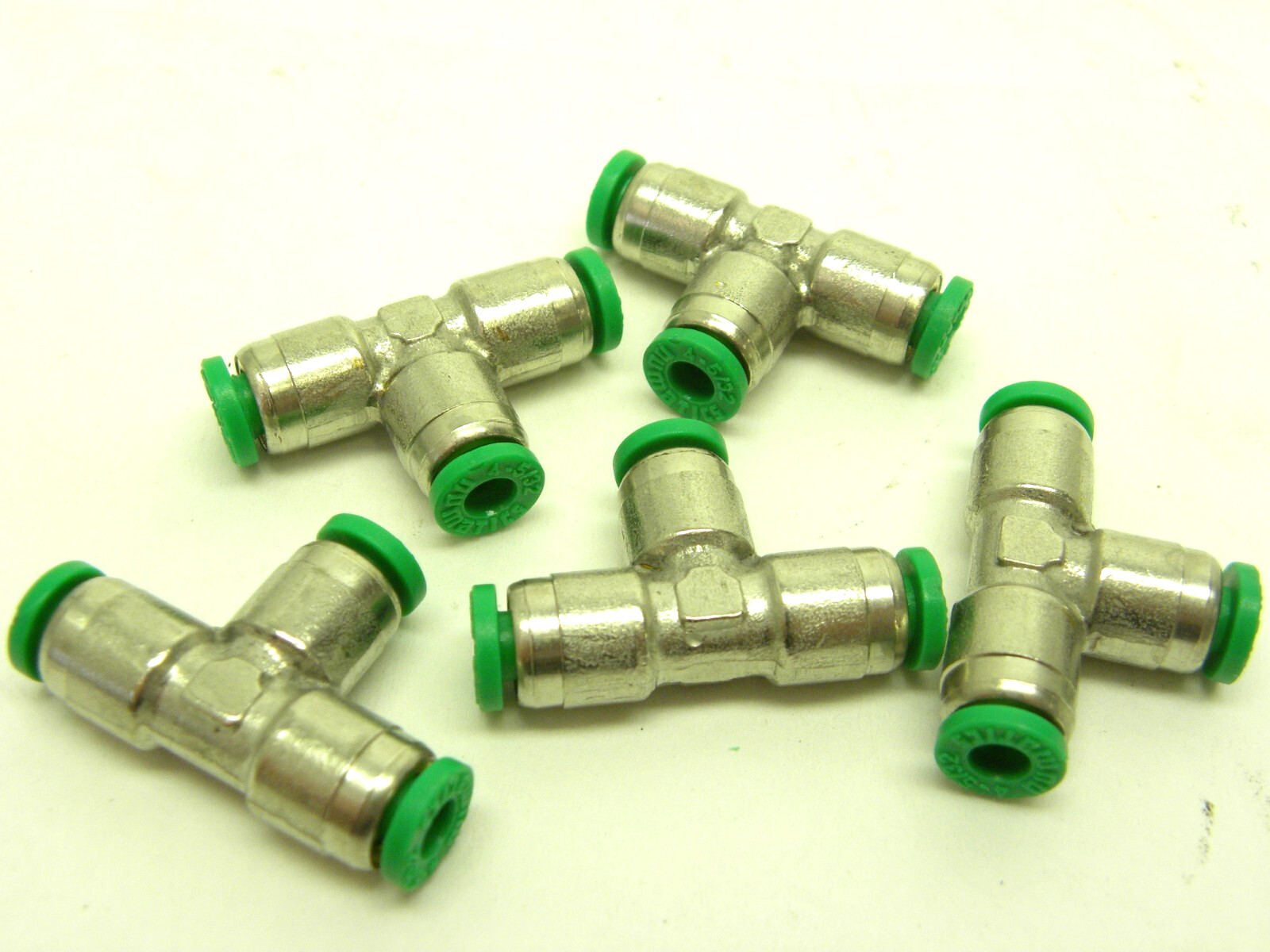 LOT OF 5 - NUMATICS F-IN 110 532-000 Union Tee 5/32"