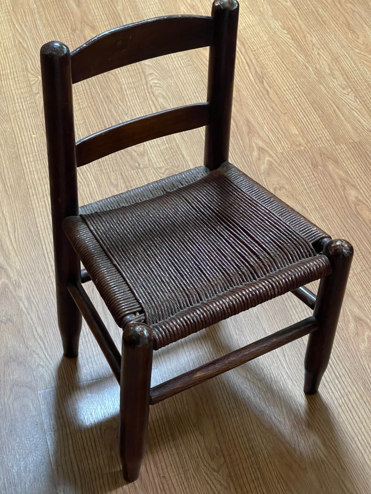 Vintage Antique Wood Childrens Kids Doll Toddler Rush Straw Ladder Back Chair