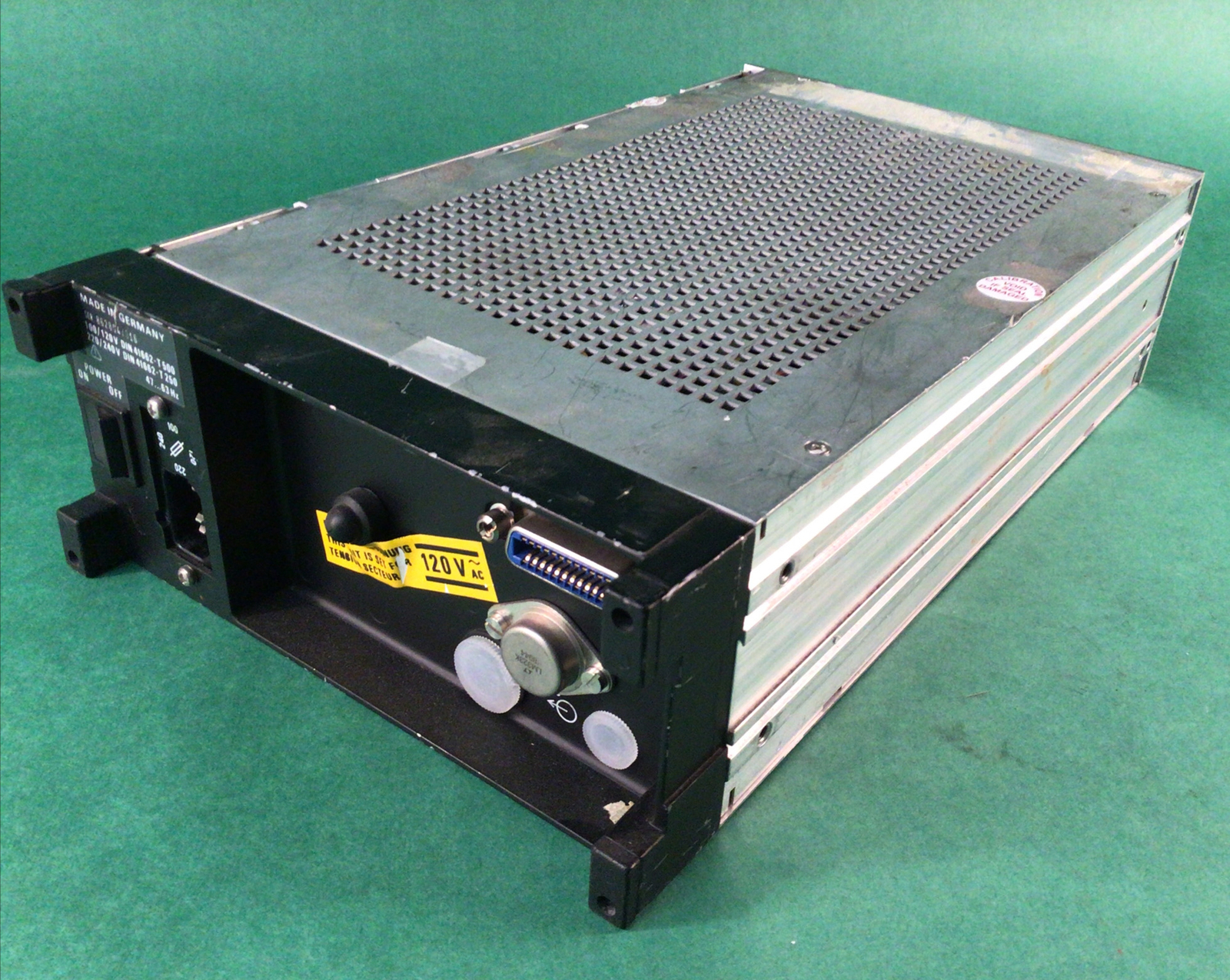 Rohde Schwarz URV5 Millivoltmeter