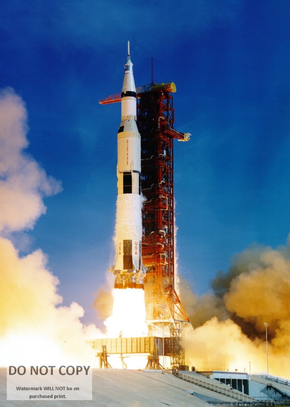 *5X7* PHOTO  LIFT-OFF OF THE APOLLO 11 SATURN V FROM LAUNCH COMPLEX 39A (BB-034)