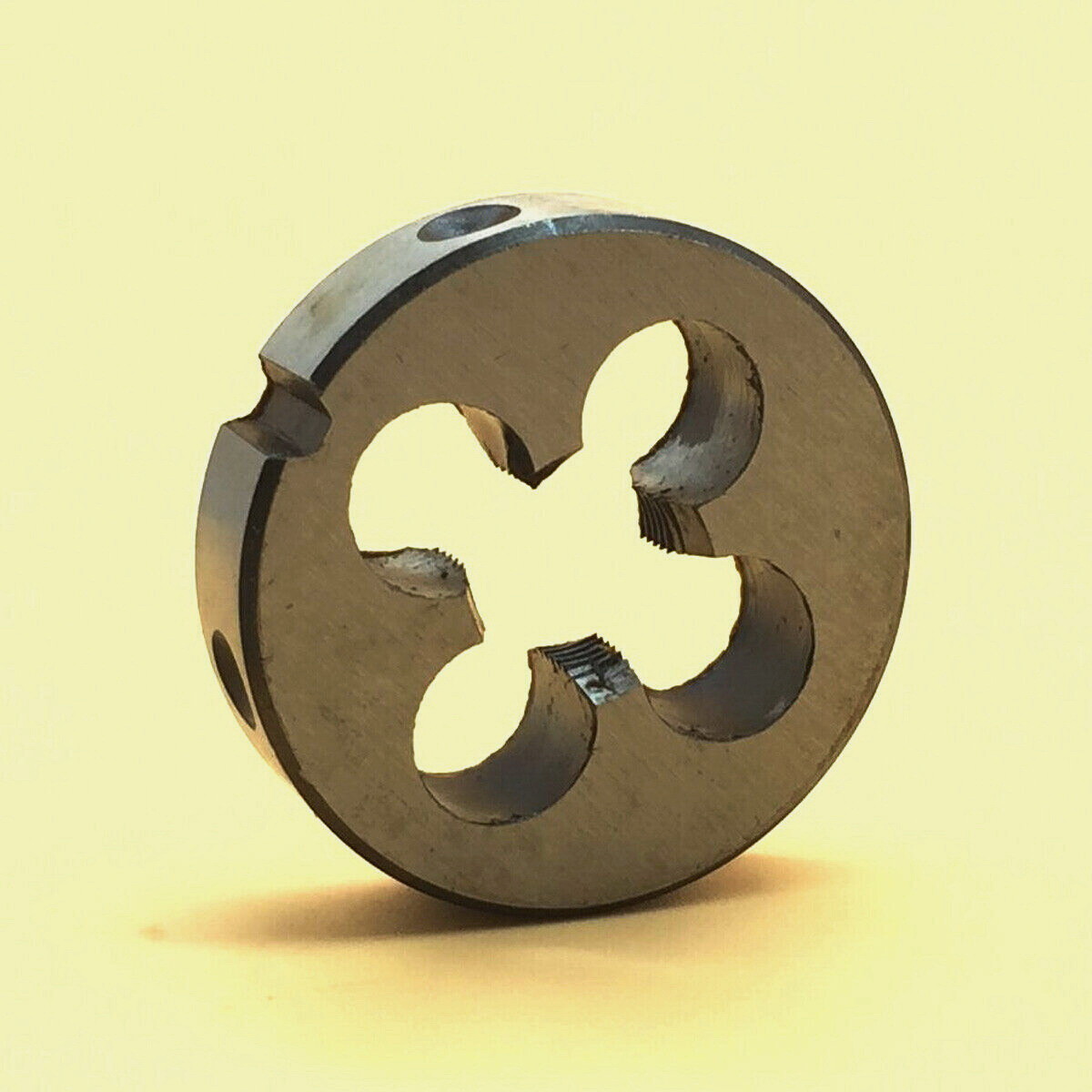 3/8" - 28 Right Hand Thread Die 3/8 - 28 TPI [CAPT/1]