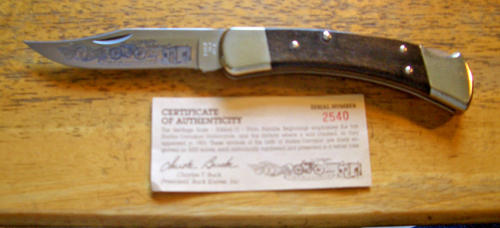 BUCK KNIVES HARLEY DAVIDSON LIMITED EDITION HERTAGE ~ #2 KNIFE ~ 2540/3000