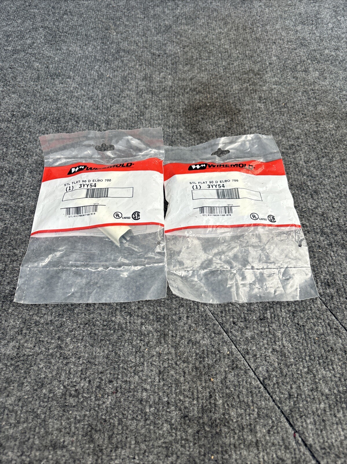 Lot of 2 - Wiremold 3YY54 Legrand Internal Raceway Elbow Flat New