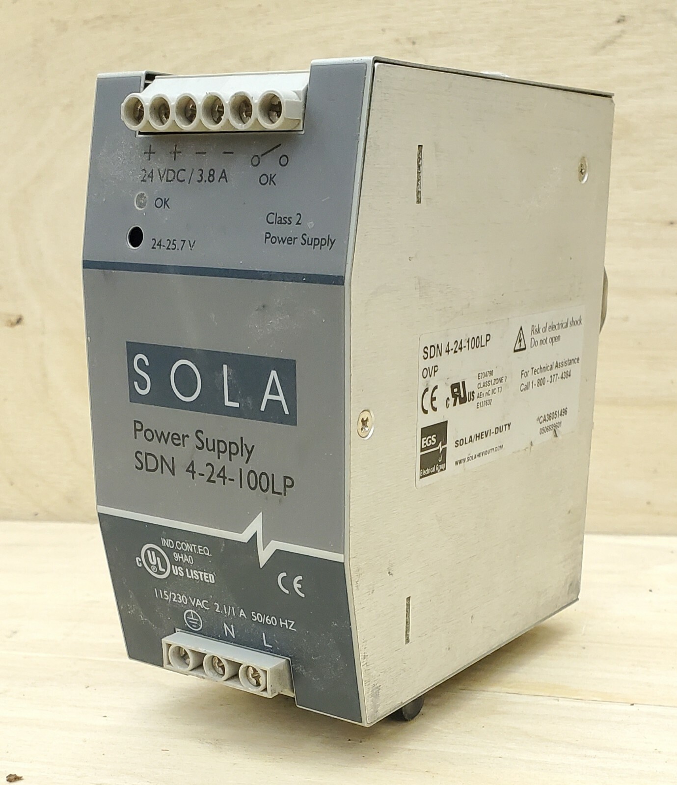 Sola SDN 4-24-100LP 24 VDC 4 Amp Power Supply Tested Good see Pics - Ships FREE