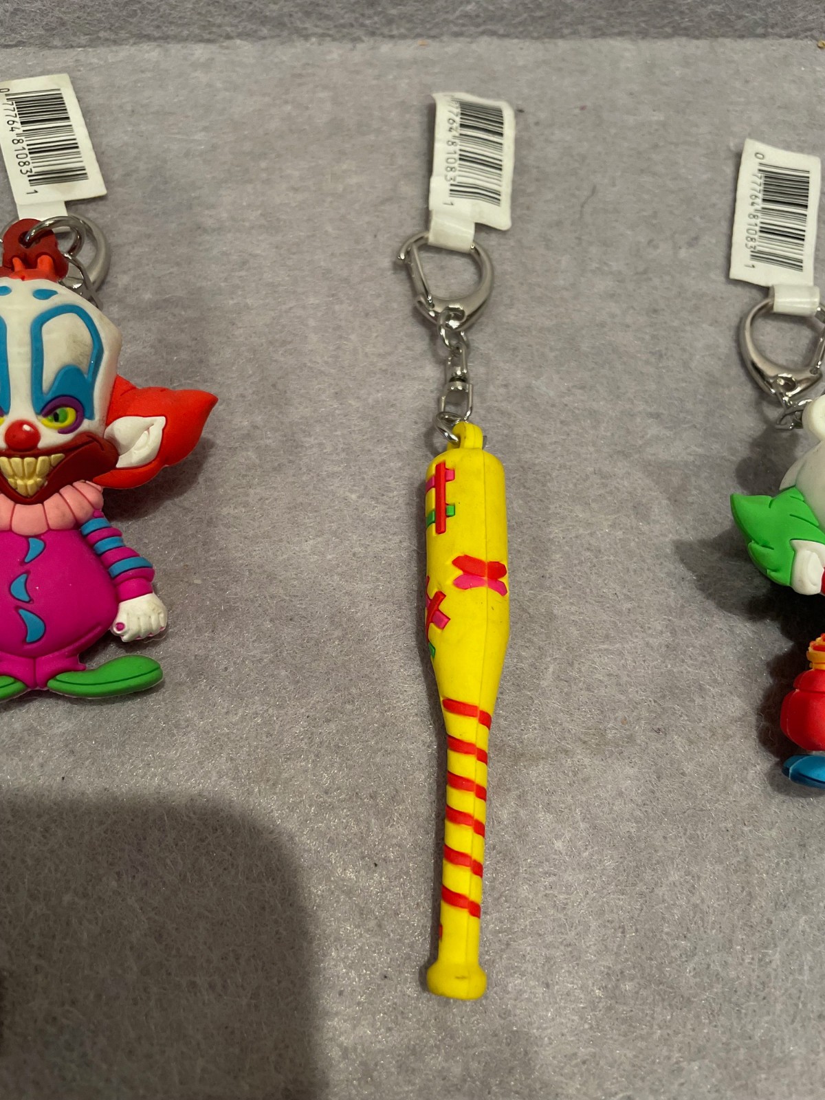 KILLER KLOWNS FROM OUTER SPACE LOT OF 9 KEYCHAINS UNIVERSAL STUDIO 2022 HORROR