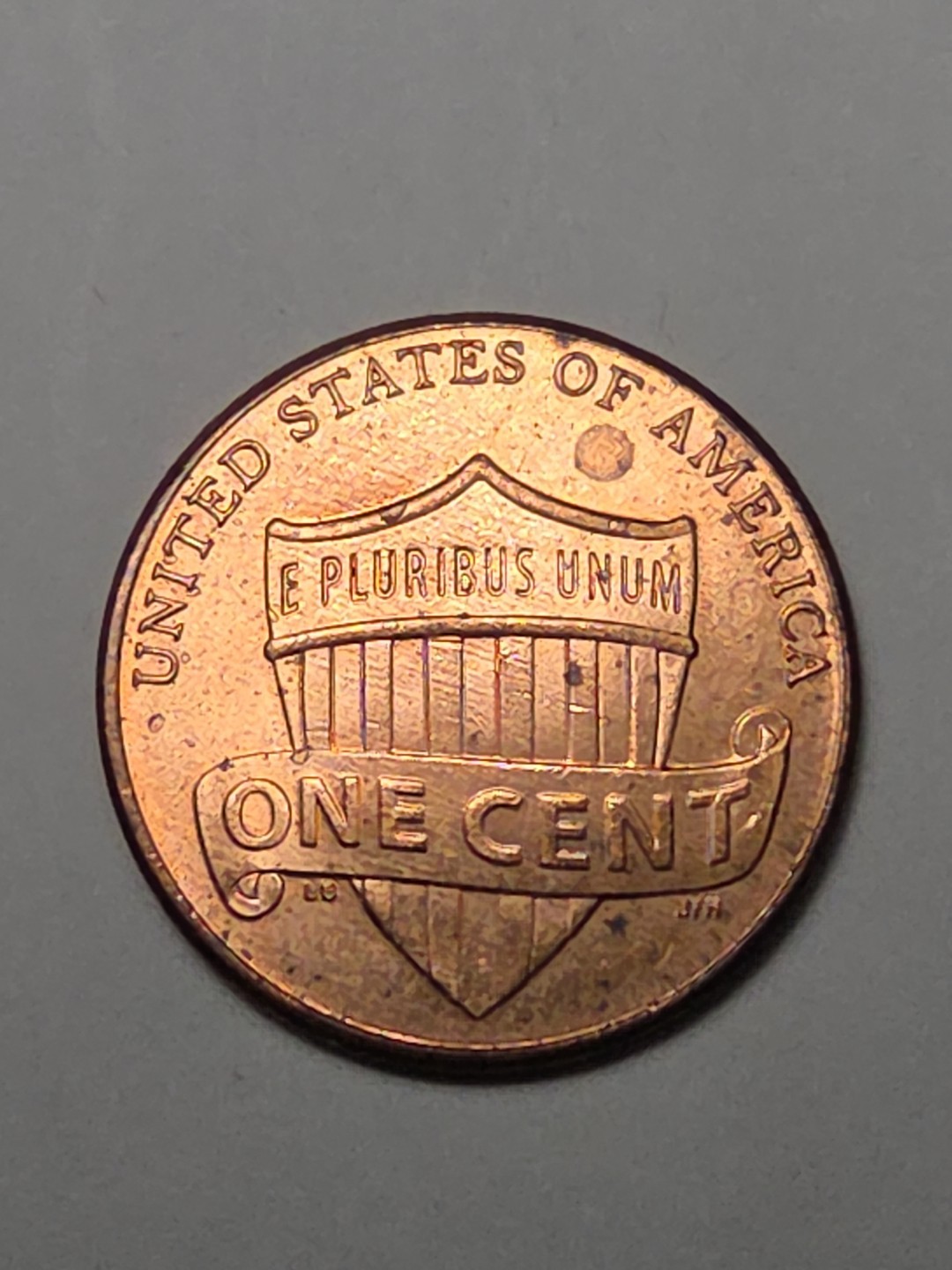 2015 P Penny with Die Chip Error on Reverse Top of Shield
