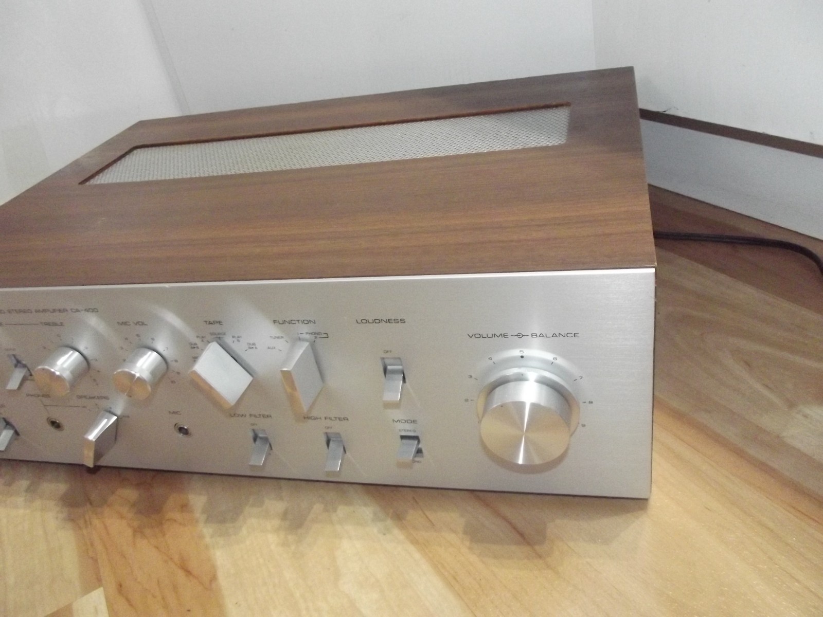 Vintage Yamaha CA-400 Amplifier