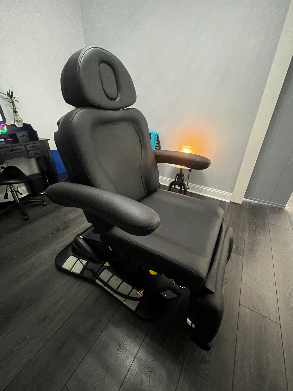 SkinAct HILUX ELECTRIC TREATMENT TABLE