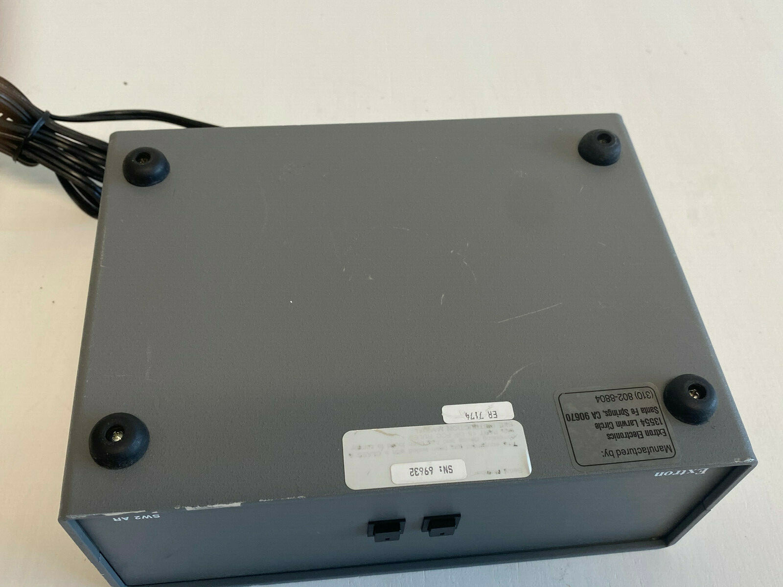 Extron SW2 AR Bidirectional Switcher