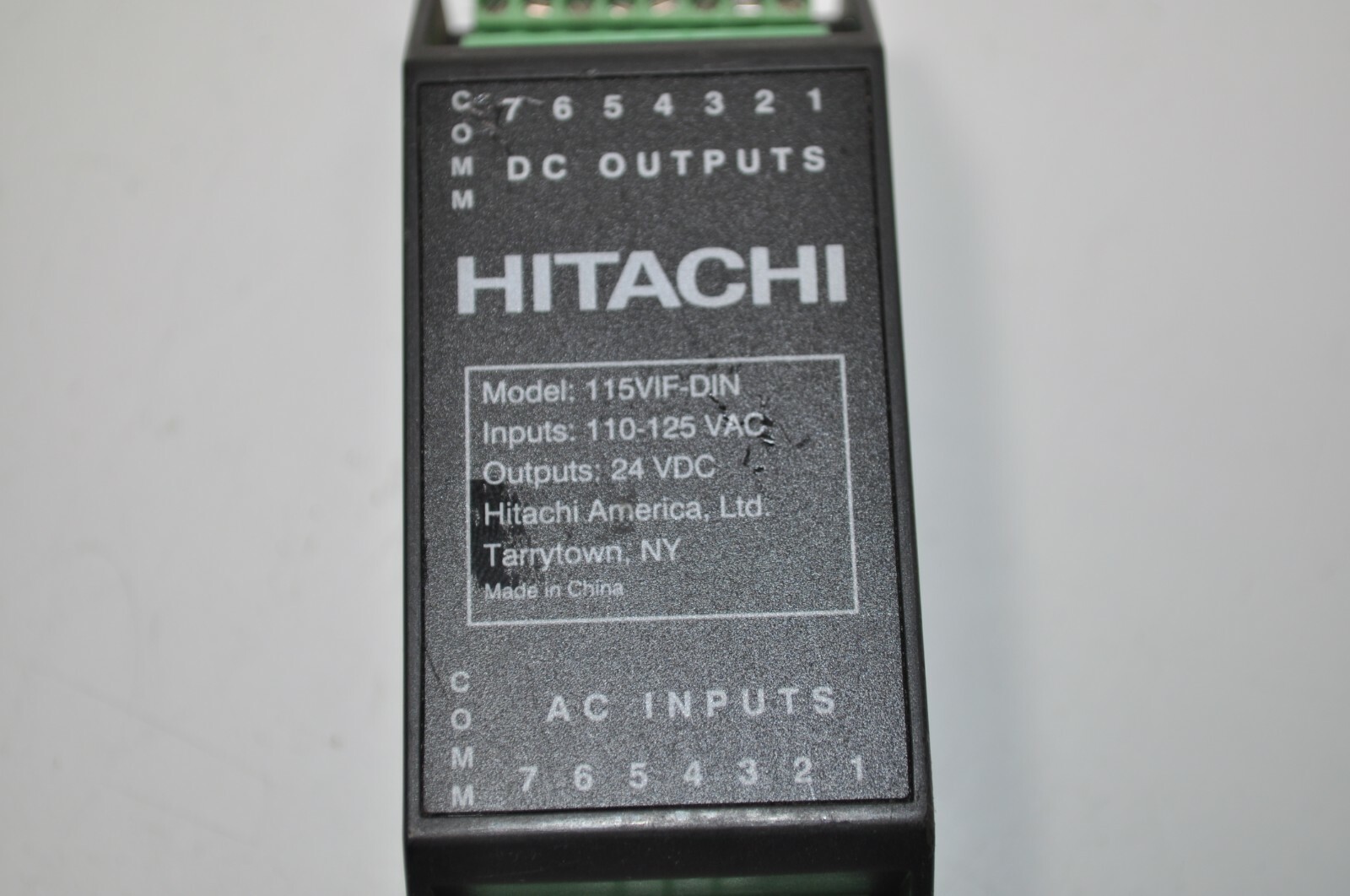 HITACHI 115VIF-DIN2 115VAC Input Interface Module 24VDC output logic for VFD