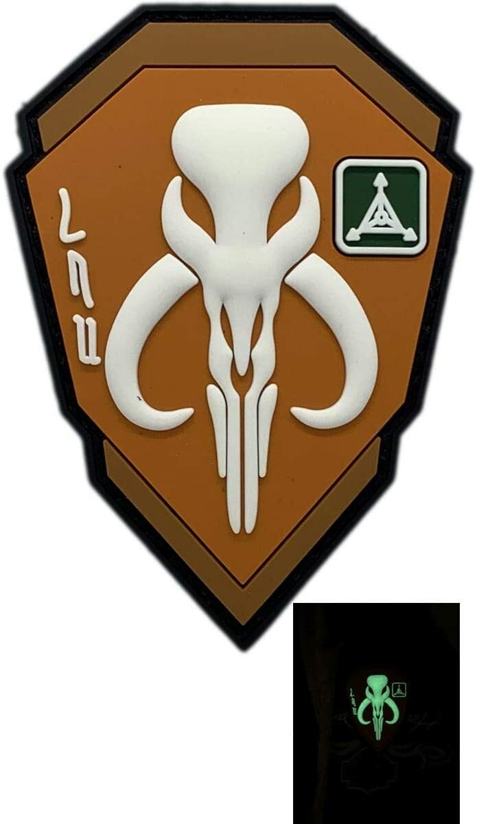 Mandalorian Skull Shield Patch [Glow Dark -Hook Fastener - 3D-PVC MTB6]