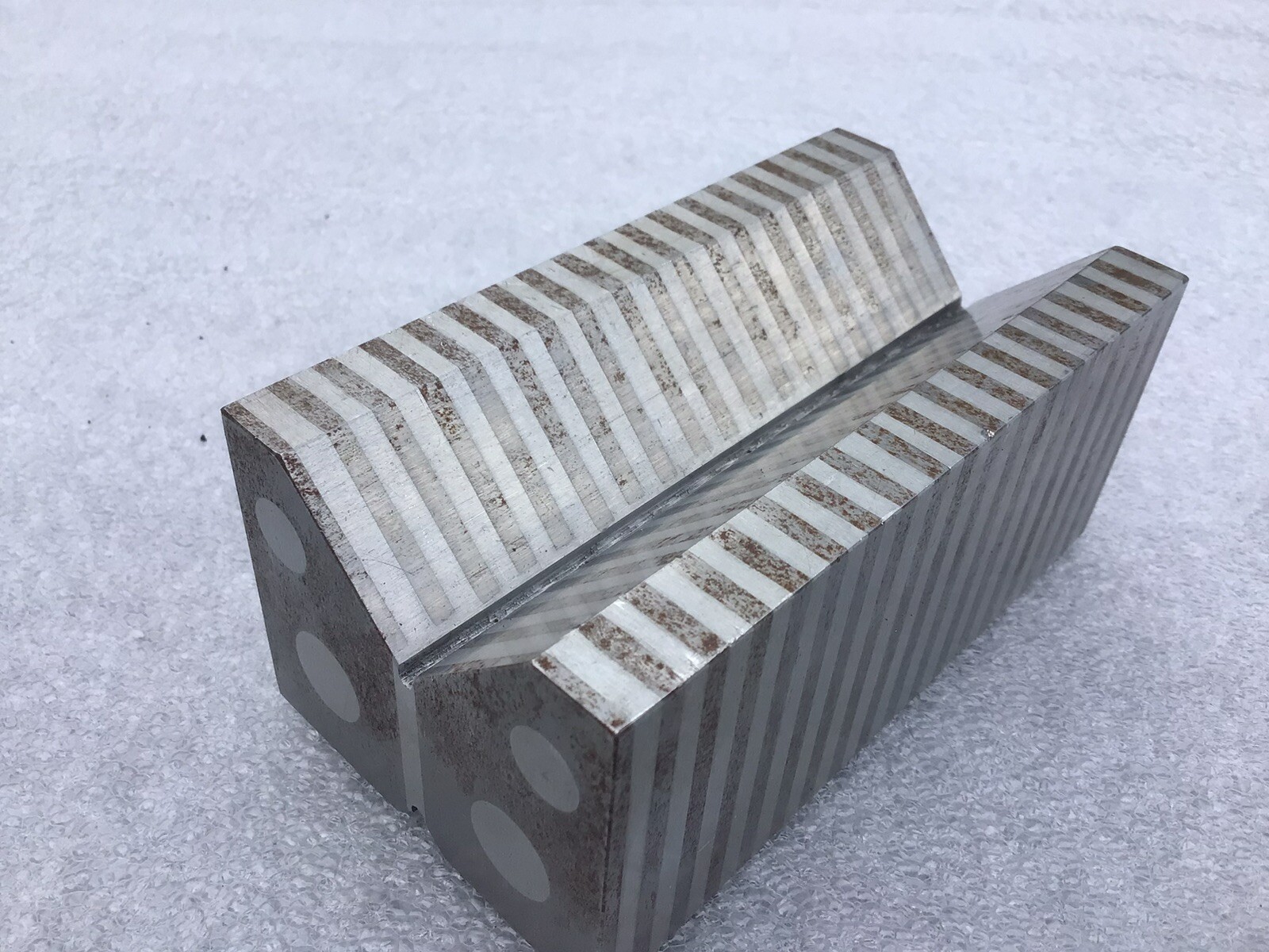4-3/8"x2-3/8"x1-7/8" Magnetic Transferring V-BLOCK  For Magnetic Chuck, 60692,