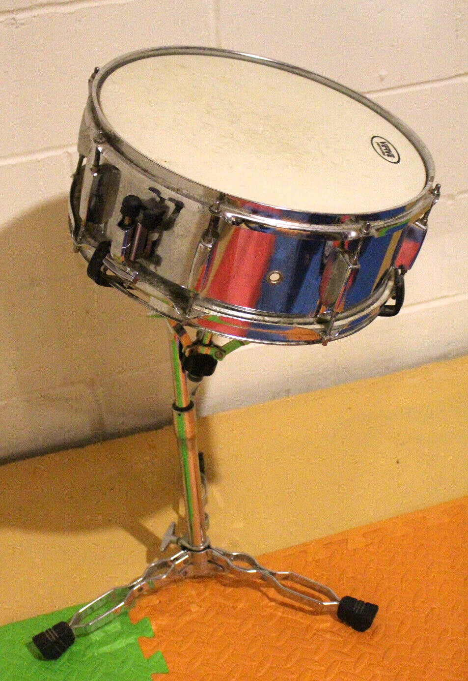 Verve Percussion 14" snare drum on stand